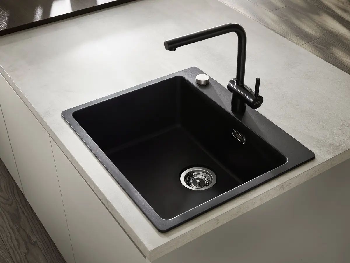 Contur Designküche mit Insel Kieselgrau matt 04